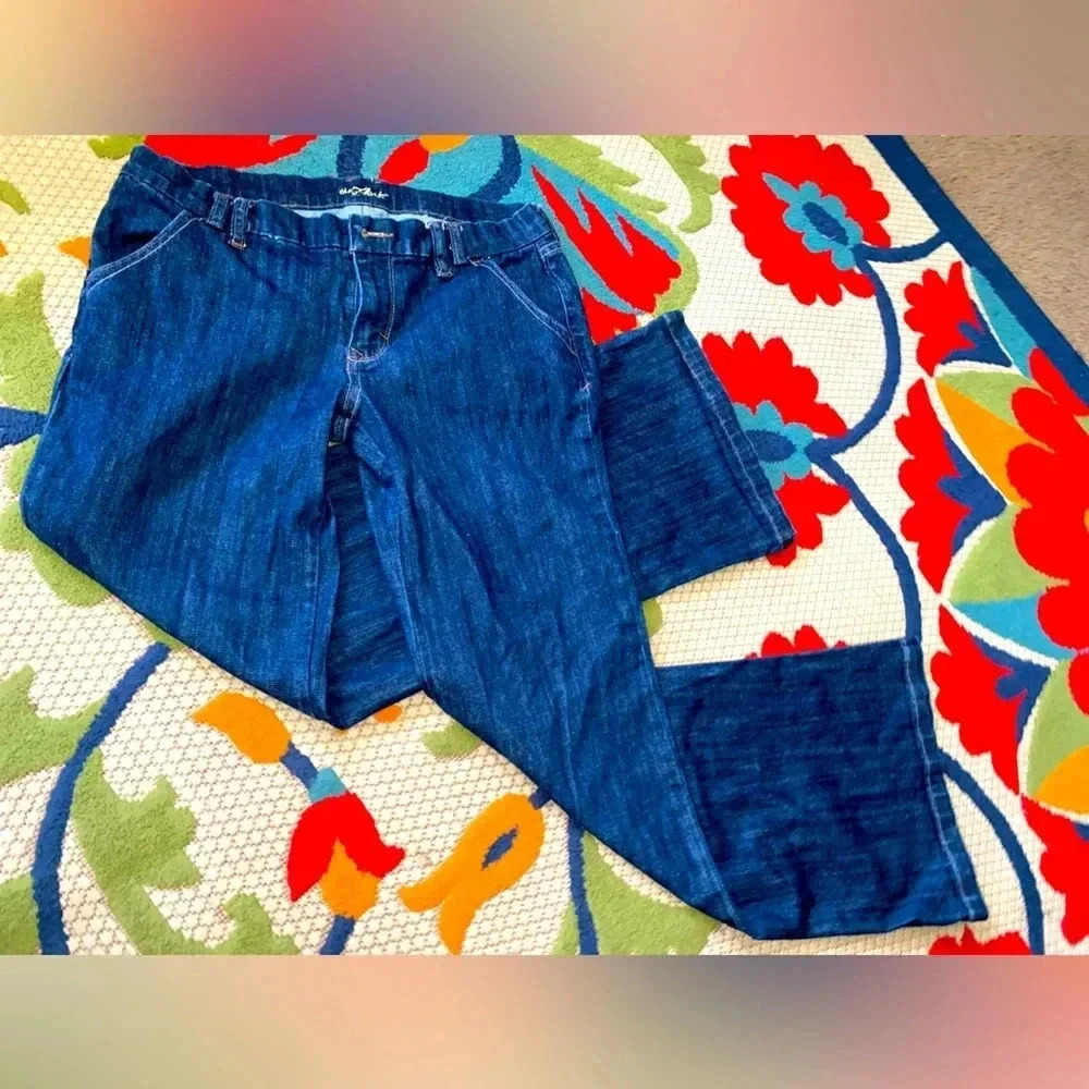 Old Navy Womens Jeans The Flirt Mid Rise Flare leg size 6​​